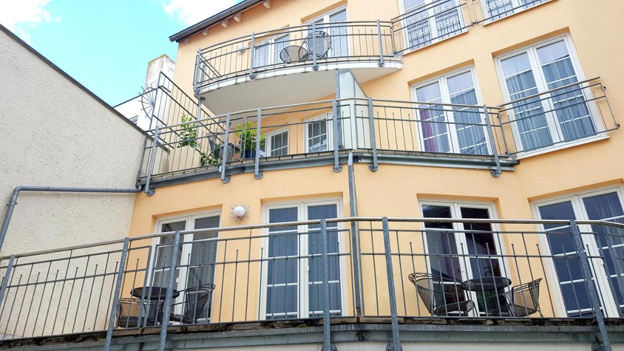 Villa Viktoria 1 - Apartments - City Center インゴルシュタット エクステリア 写真